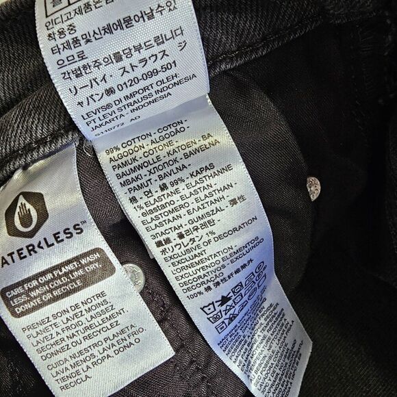 NWT LEVI'S STRAUSS SILVER TAB GREY HIGH WAISTED MOM JEAN SIZE W29 L27 - Picture 11 of 16